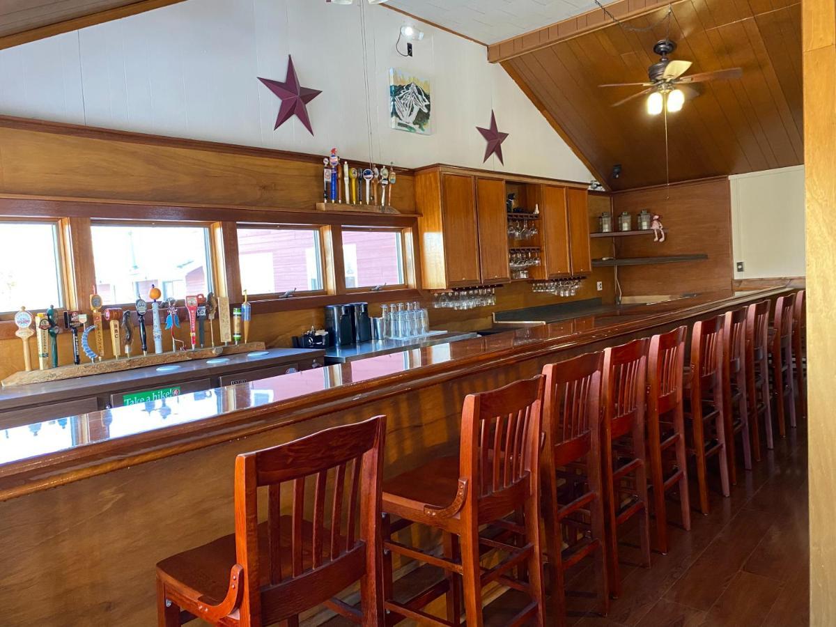 Bromley View Inn Bondville Exterior foto